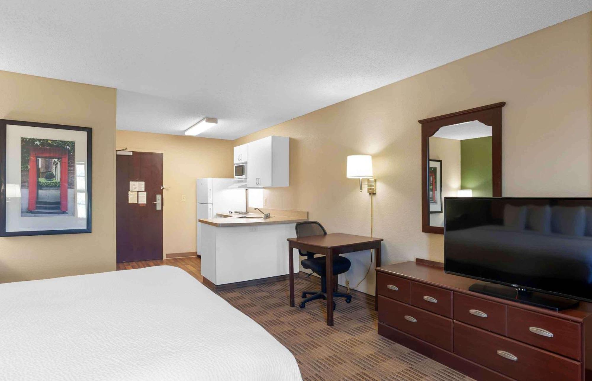 Extended Stay America Suites - Cleveland - Brooklyn Eksteriør bilde
