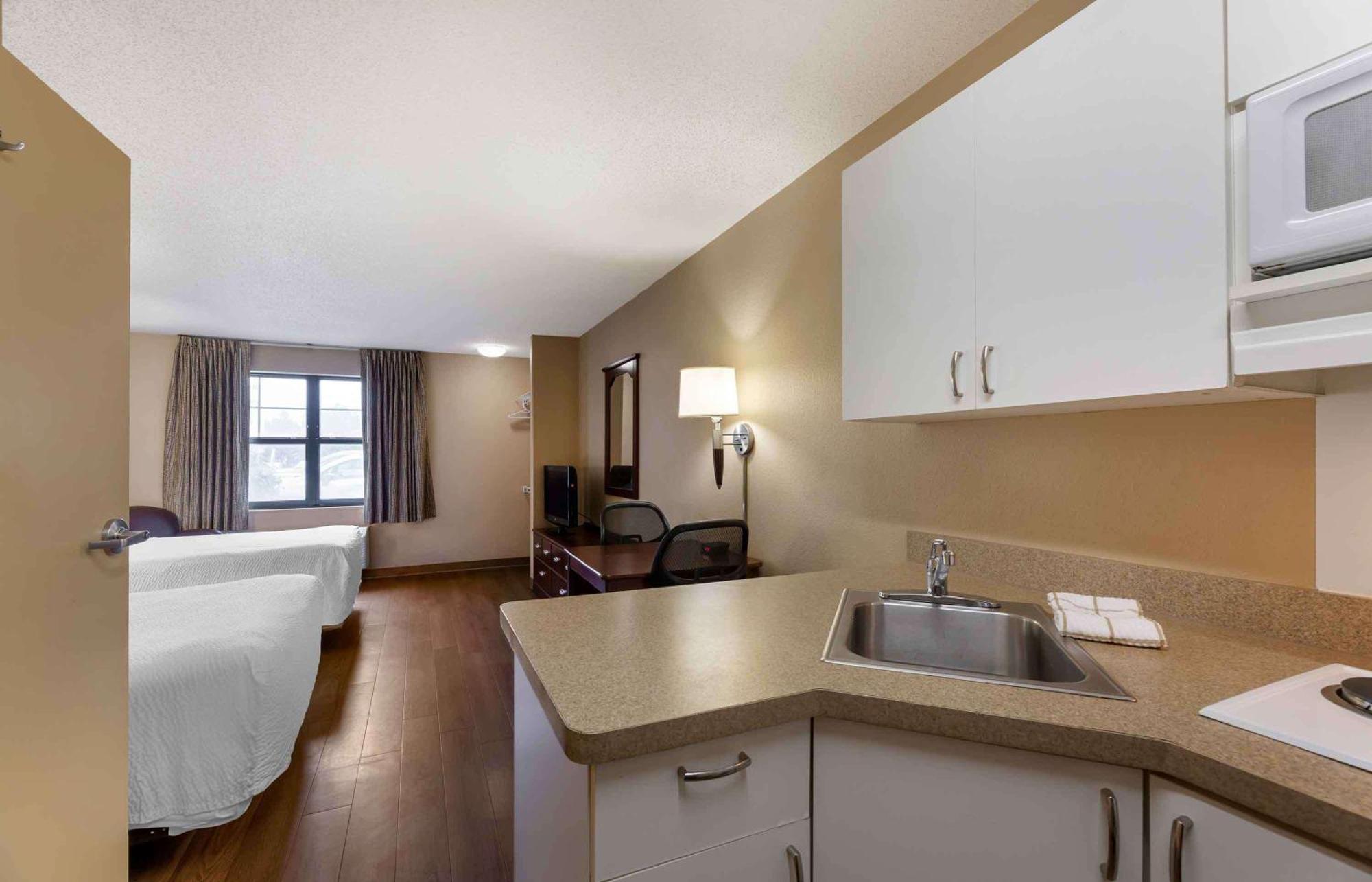 Extended Stay America Suites - Cleveland - Brooklyn Eksteriør bilde