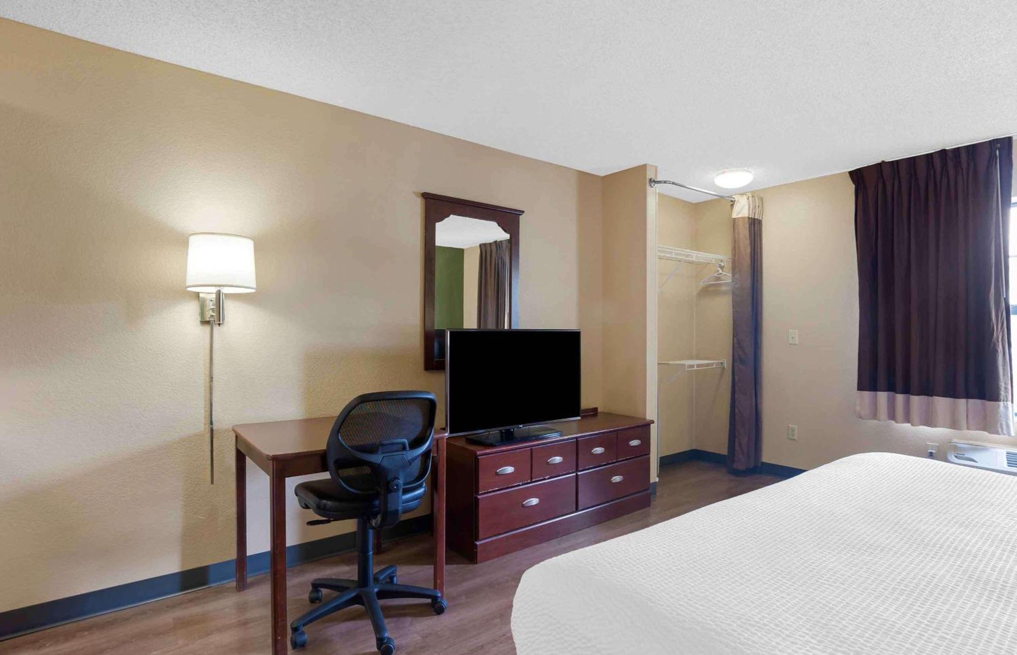 Extended Stay America Suites - Cleveland - Brooklyn Eksteriør bilde