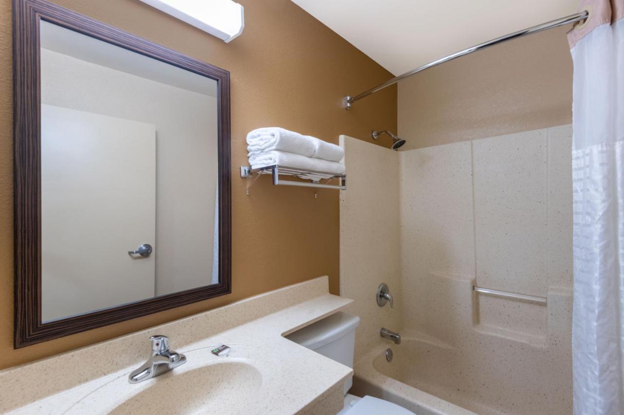 Extended Stay America Suites - Cleveland - Brooklyn Eksteriør bilde